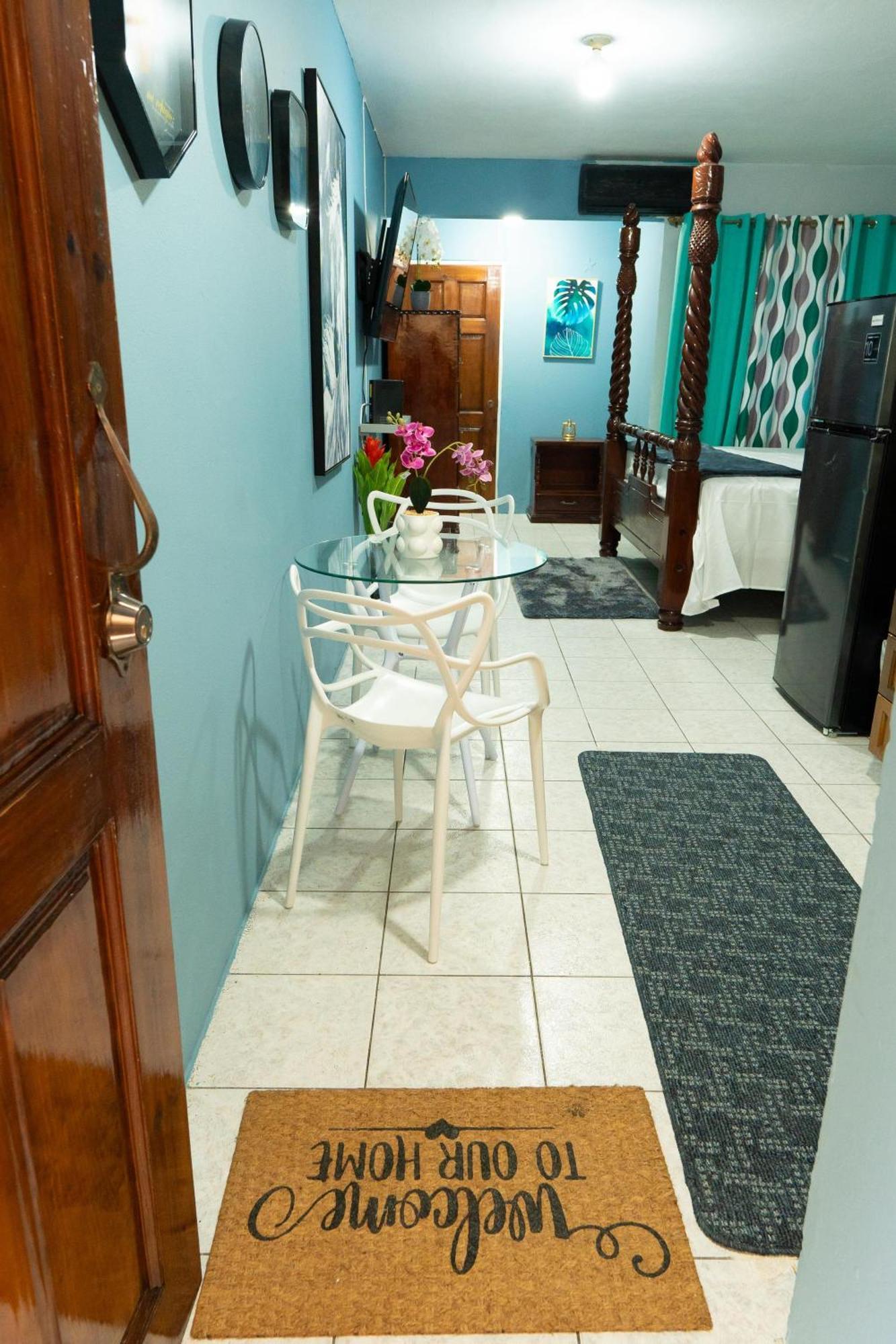 Finest Accommodation Oxford Manor One Bedroom Apt # 27 Kingston Zewnętrze zdjęcie